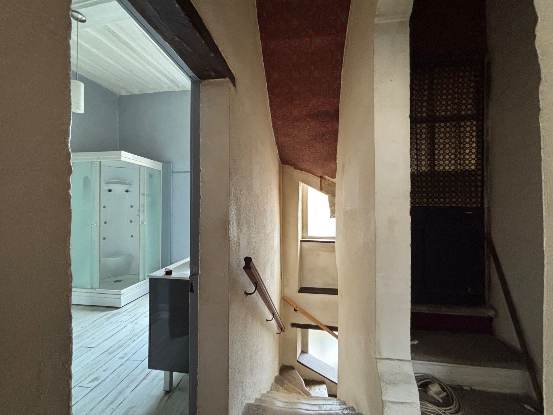 apartment 6 Rooms for sale on BAYEUX (14400)