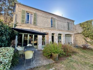 house 6 Rooms for sale on DEAUVILLE (14800)