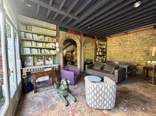 house 6 Rooms for sale on DEAUVILLE (14800)