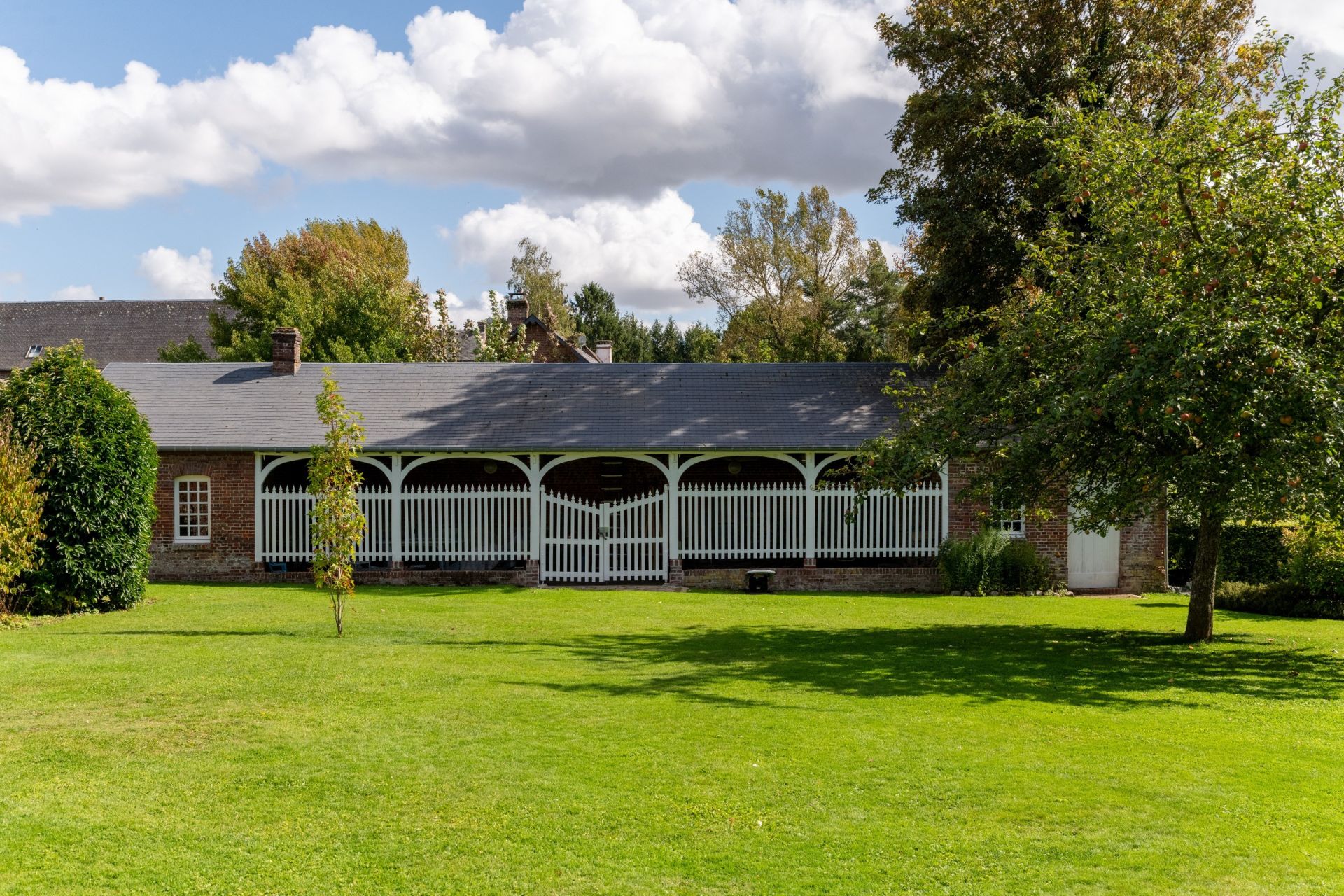 maison bourgeoise 10 Pièces en vente sur DOUDEVILLE (76560)