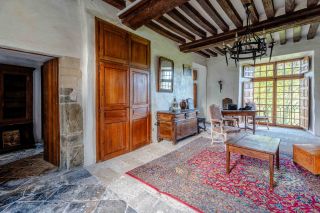 house 20 Rooms for sale on AGNEAUX (50180)