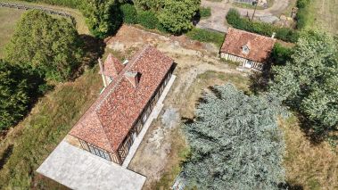 maison 7 Pièces en vente sur MEZIDON VALLEE D AUGE (14140)