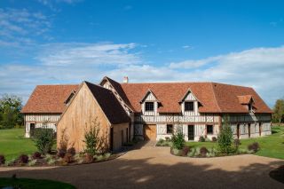 maison 15 Pièces en location saisonnière sur TOUQUES (14800)