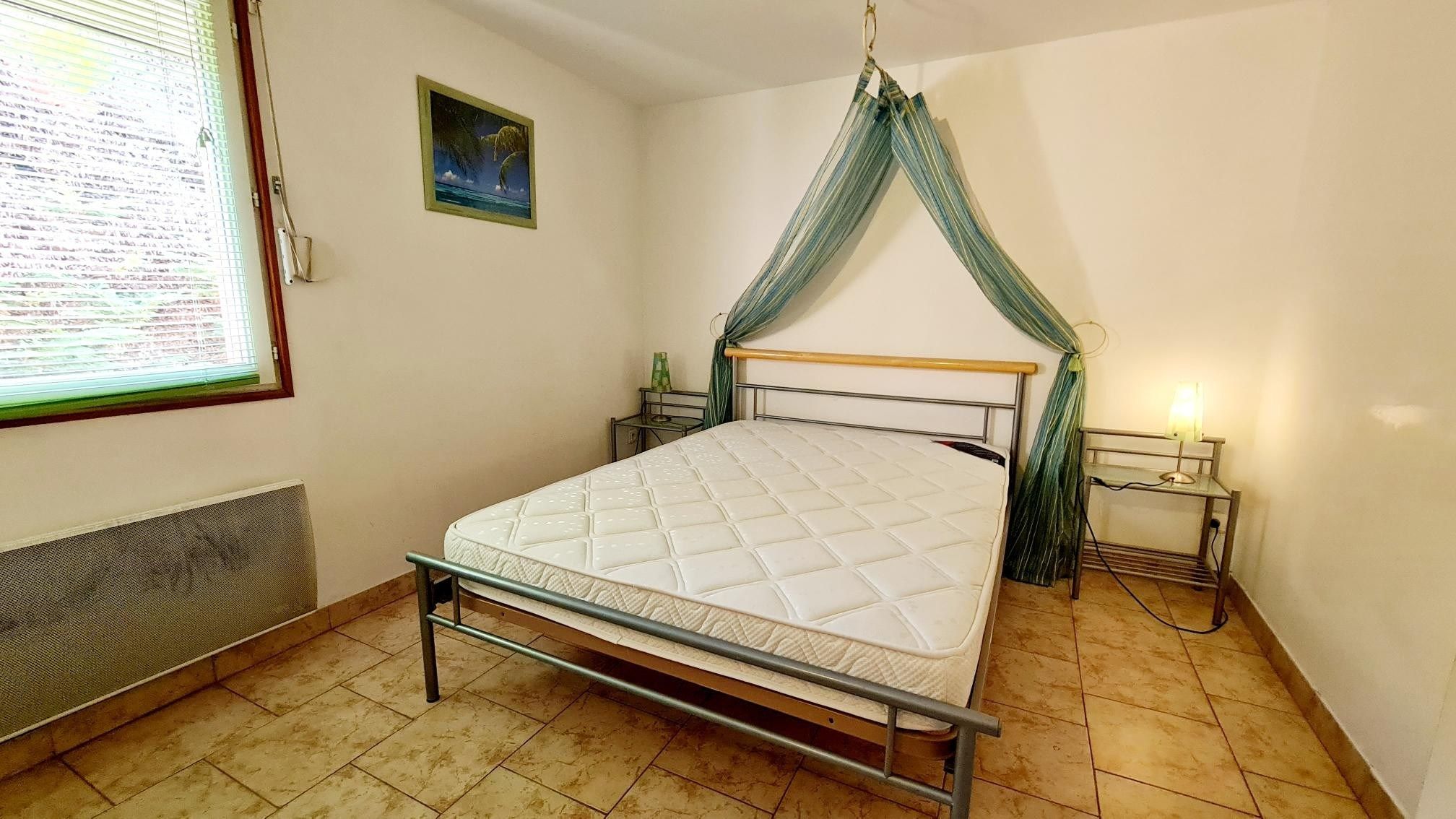 house 9 Rooms for sale on PONT L EVEQUE (14130)