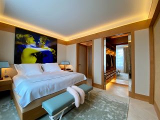 house 10 Rooms for sale on DEAUVILLE (14800)