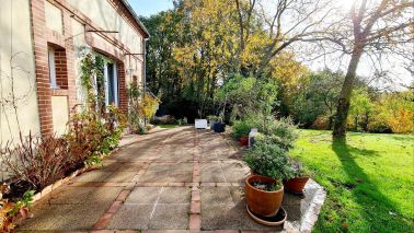house 6 Rooms for sale on HONFLEUR (14600)