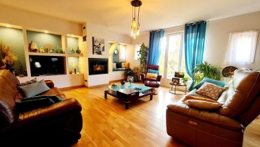 house 6 Rooms for sale on HONFLEUR (14600)