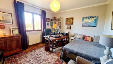 house 8 Rooms for sale on CORMEILLES (27260)