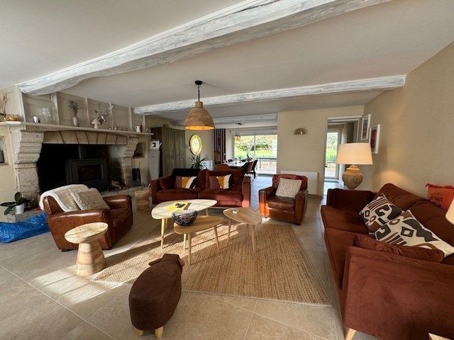 maison 13 Pièces en vente sur STE MERE EGLISE (50480)