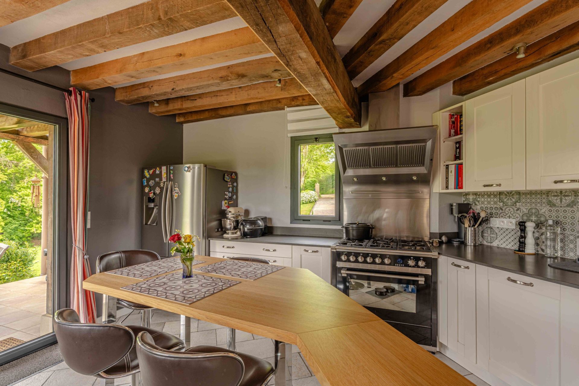 house 6 Rooms for sale on PONT L EVEQUE (14130)