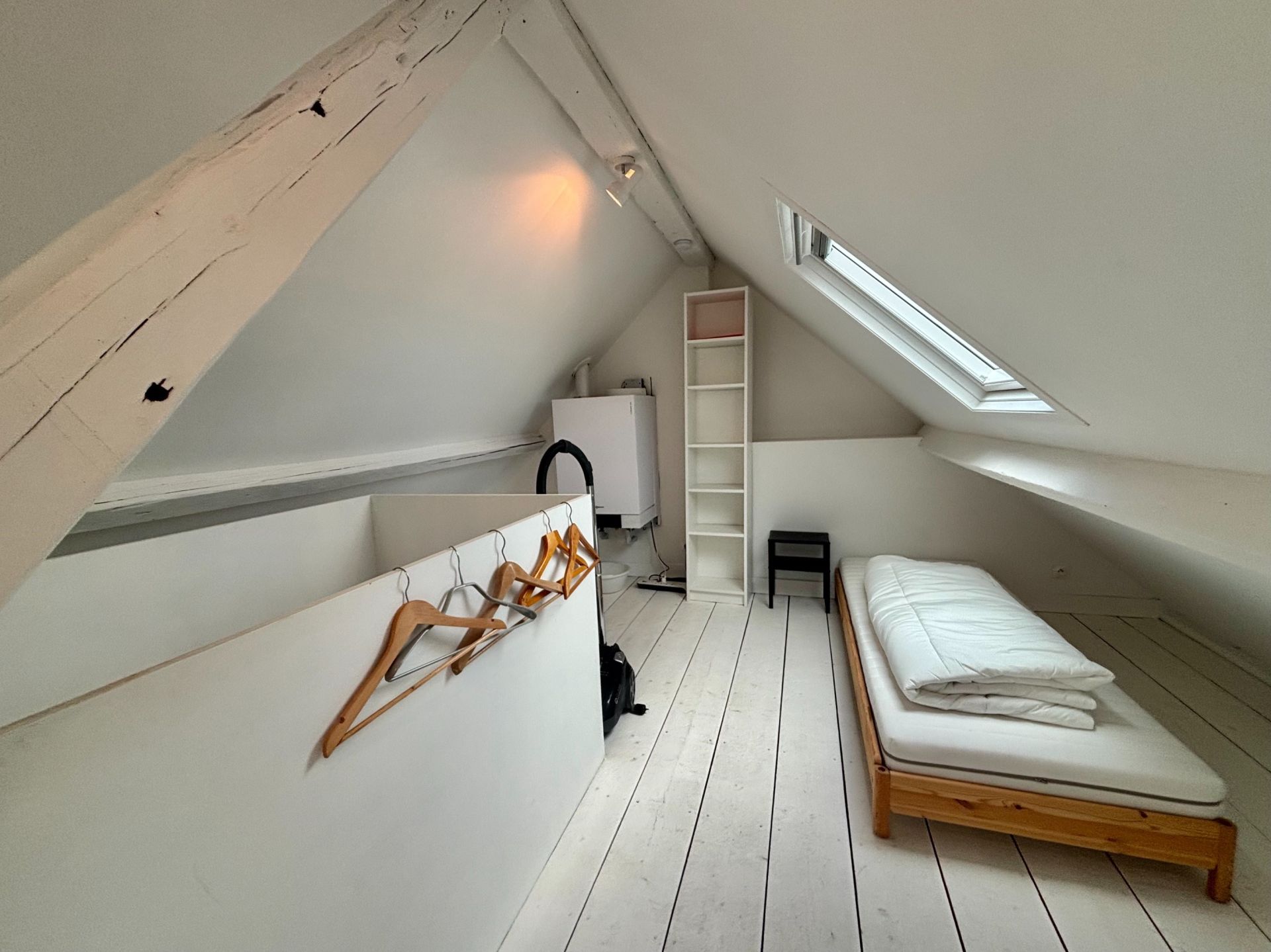 apartment 6 Rooms for sale on VILLERS SUR MER (14640)