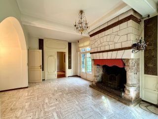 Norman house 9 Rooms for sale on MONT ST AIGNAN (76130)