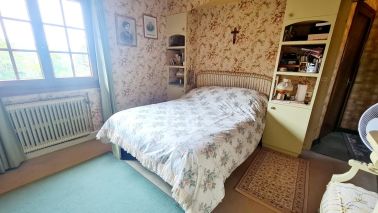 house 6 Rooms for sale on PONT L EVEQUE (14130)