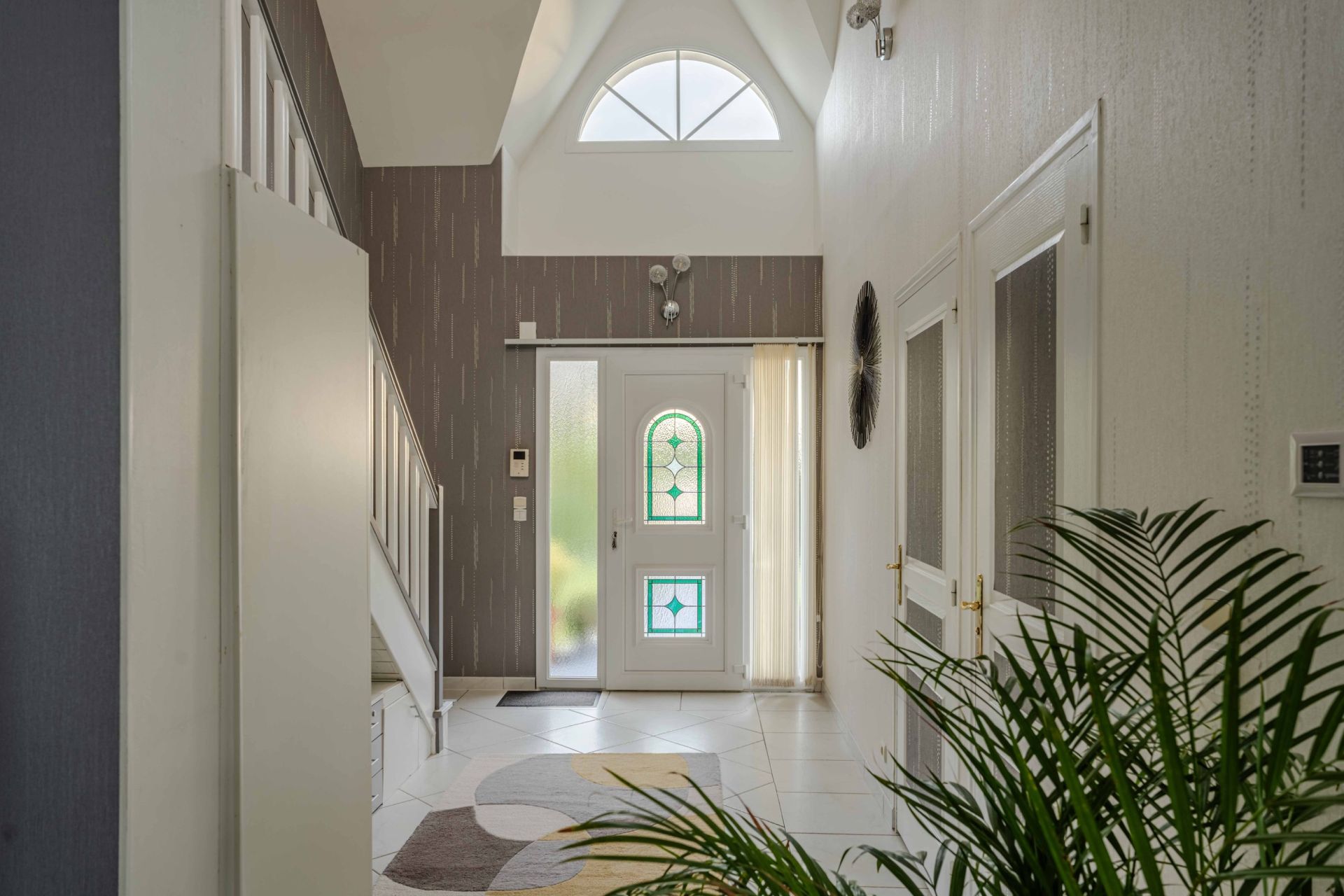 house 8 Rooms for sale on BERNIERES SUR MER (14990)