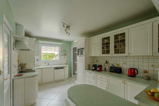 house 8 Rooms for sale on BERNIERES SUR MER (14990)