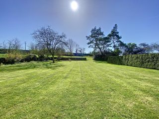 house 10 Rooms for sale on BAYEUX (14400)