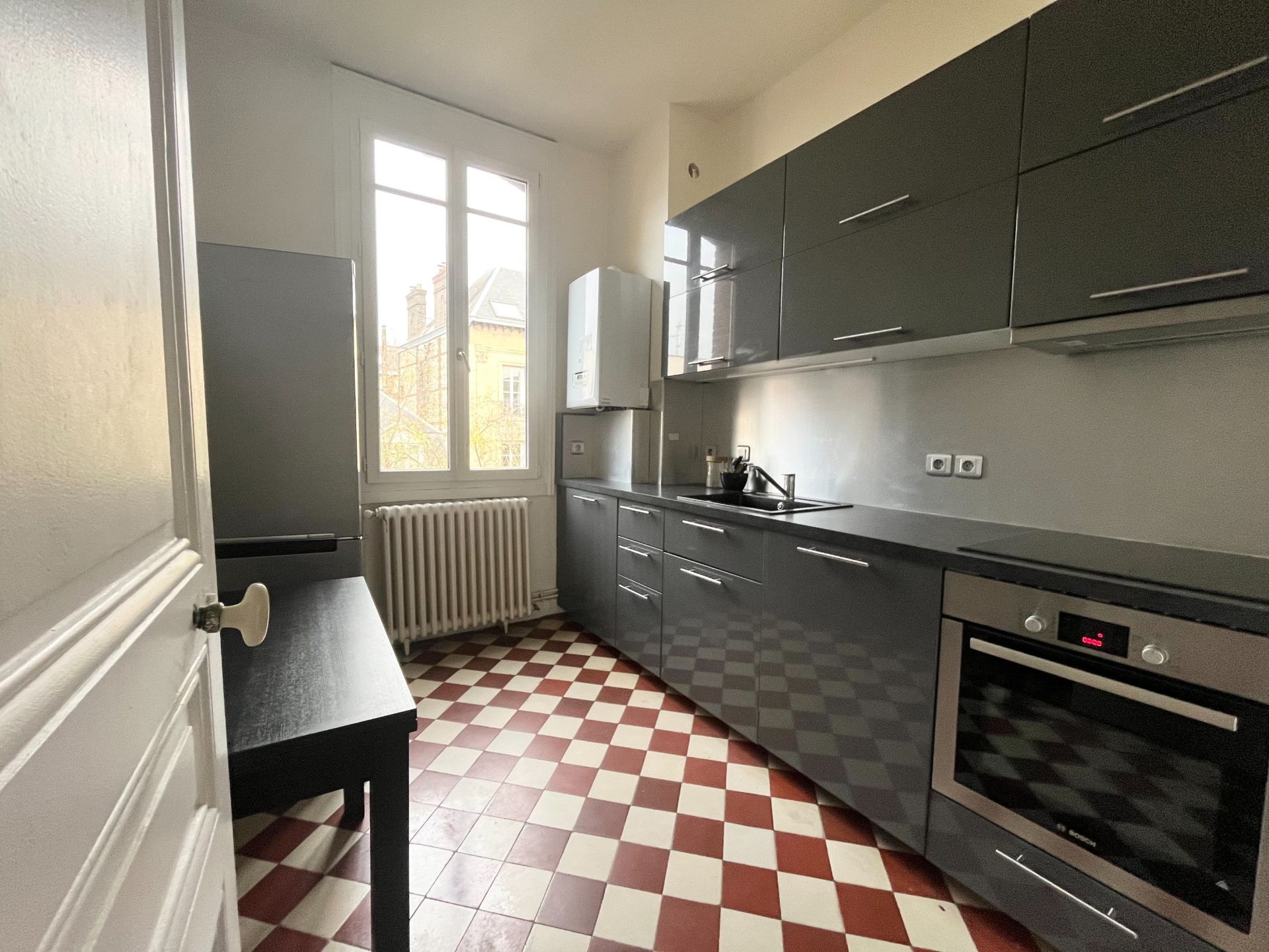 apartment 5 Rooms for sale on ROUEN (76000)