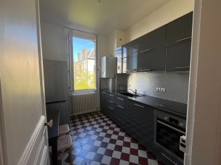 apartment 5 Rooms for sale on ROUEN (76000)