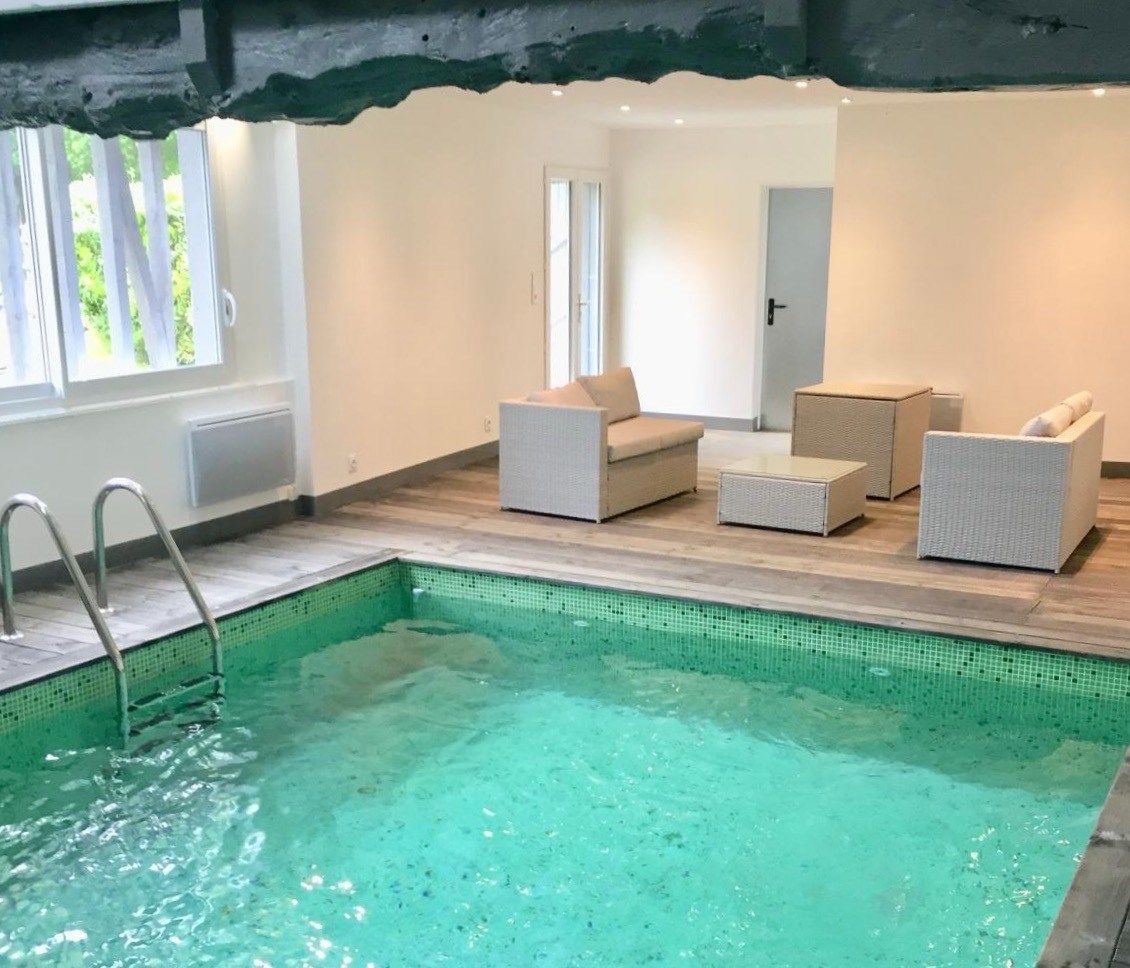 house 9 Rooms for sale on LE THEIL EN AUGE (14130)