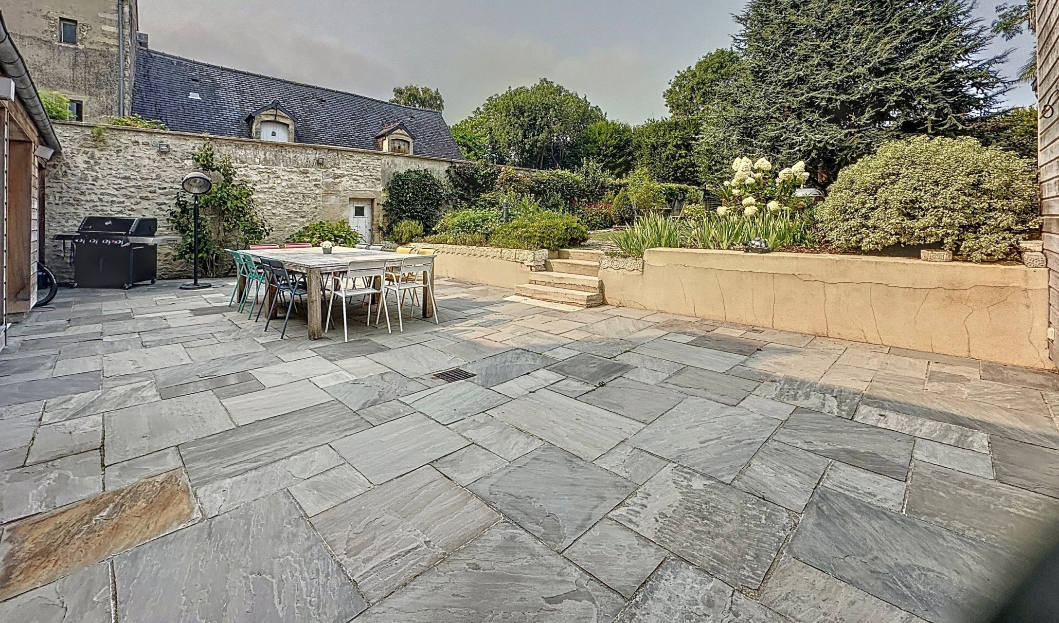 maison 8 Pièces en vente sur BAYEUX (14400)