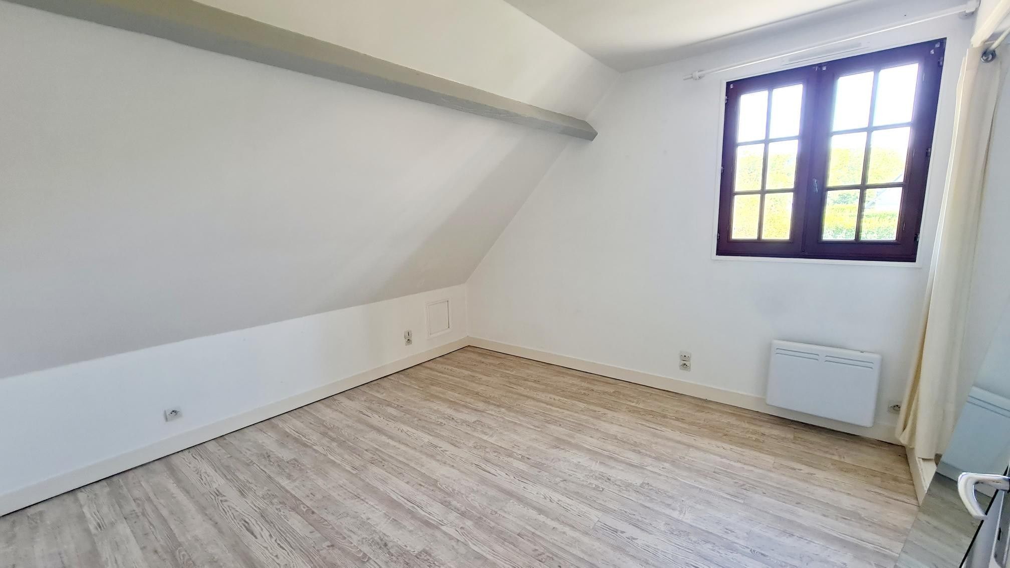 apartment 5 Rooms for sale on PONT L EVEQUE (14130)