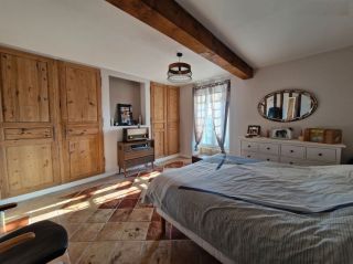 house 8 Rooms for sale on ARGENCES (14370)