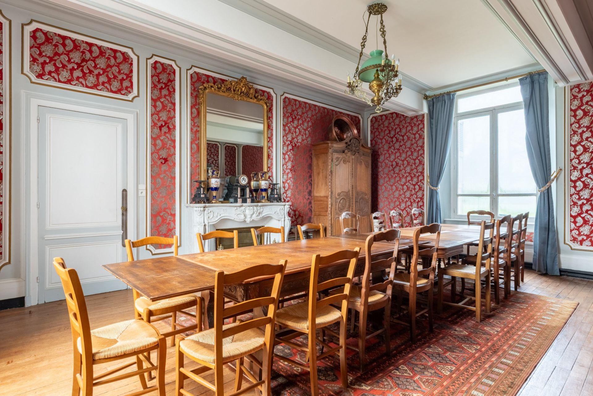 house 13 Rooms for sale on CRIQUETOT L ESNEVAL (76280)