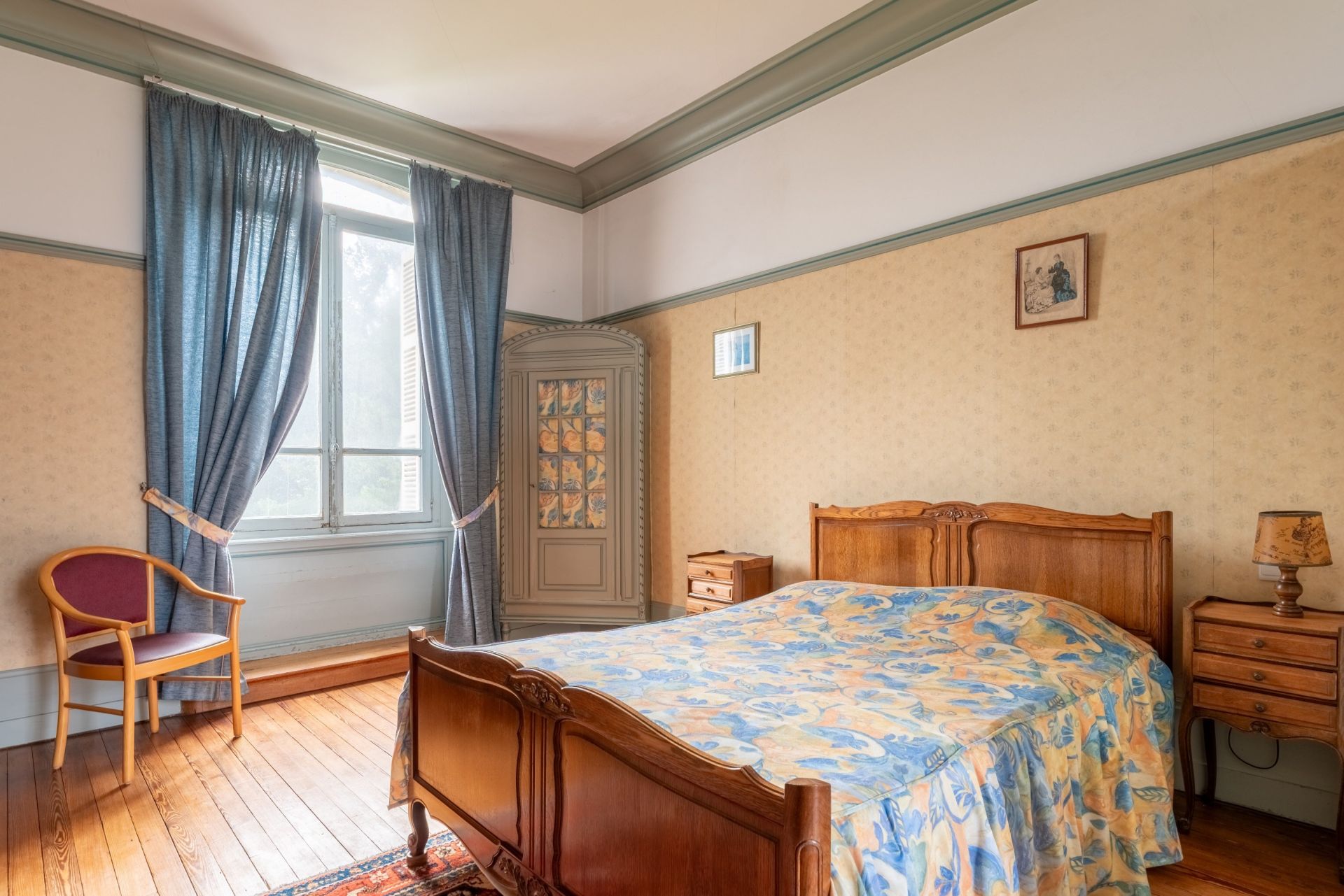 house 13 Rooms for sale on CRIQUETOT L ESNEVAL (76280)