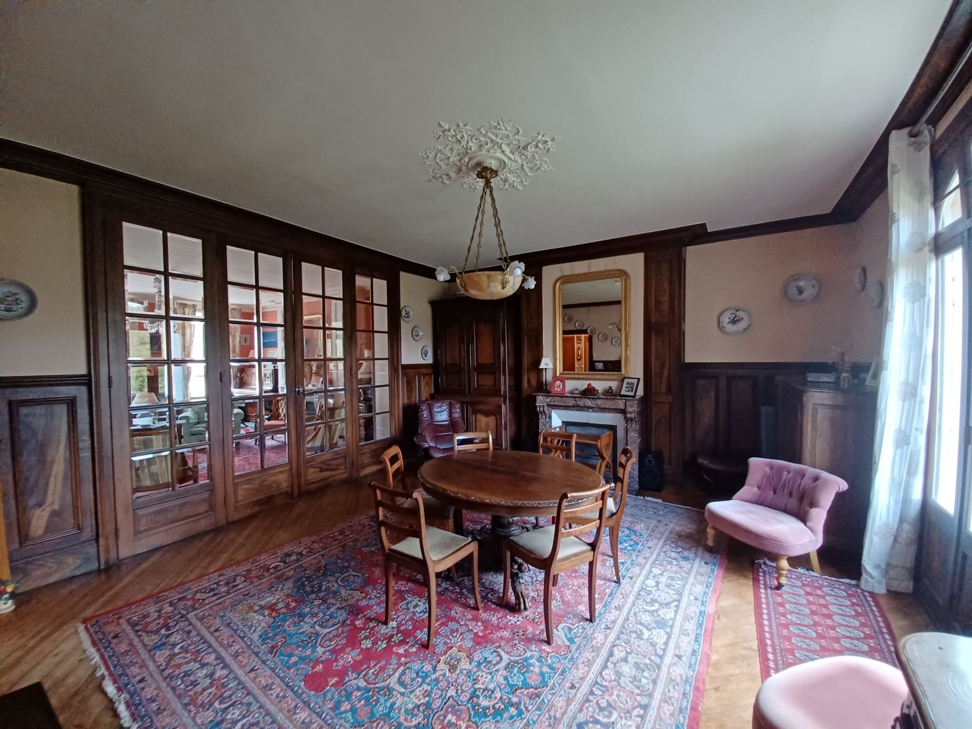 mansion 10 Rooms for sale on BERNAY (27300)