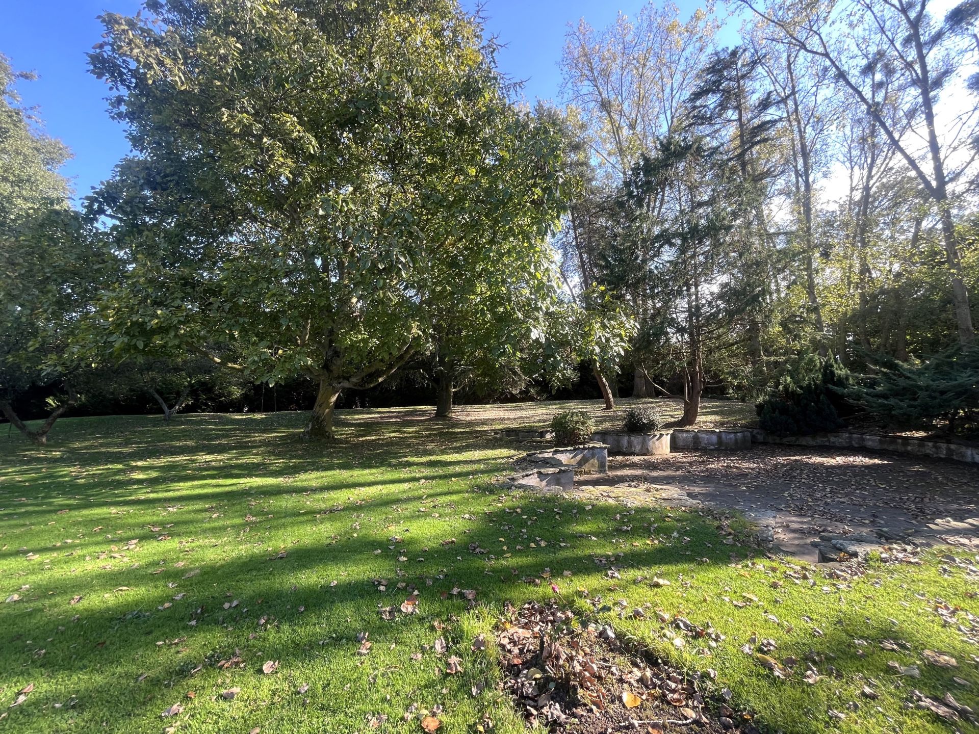 house 9 Rooms for sale on BAYEUX (14400)