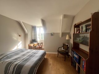 house 9 Rooms for sale on BAYEUX (14400)