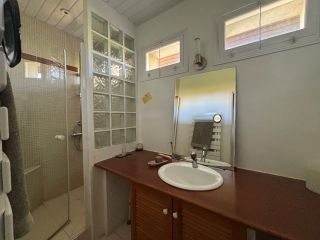 house 9 Rooms for sale on BAYEUX (14400)