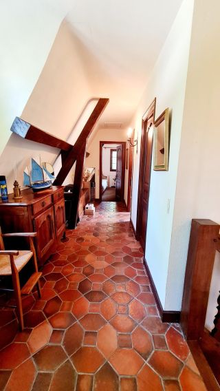 house 6 Rooms for sale on PONT L EVEQUE (14130)