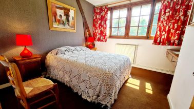 house 6 Rooms for sale on PONT L EVEQUE (14130)