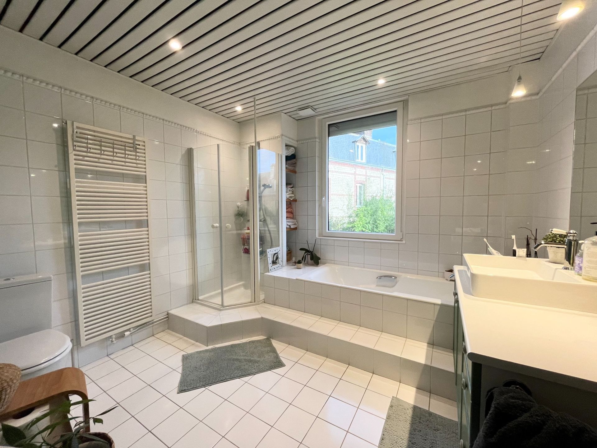 house 7 Rooms for sale on ROUEN (76000)