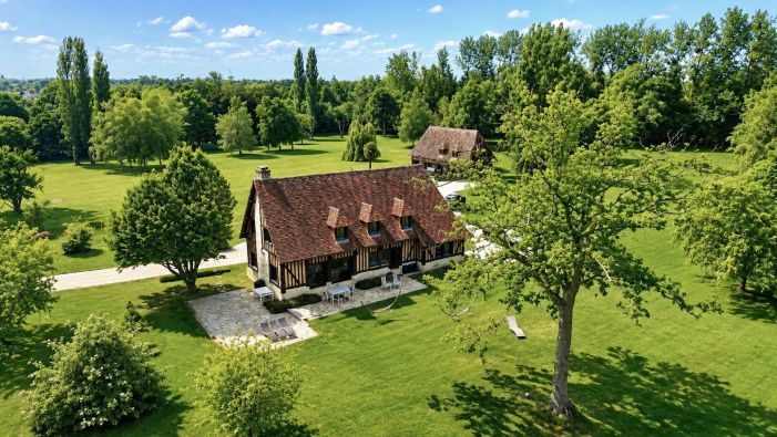 Vente Maison Saint-Gatien-des-Bois 5&nbsp;Pièces 294&nbsp;m²