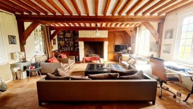 house 10 Rooms for sale on CAMBREMER (14340)