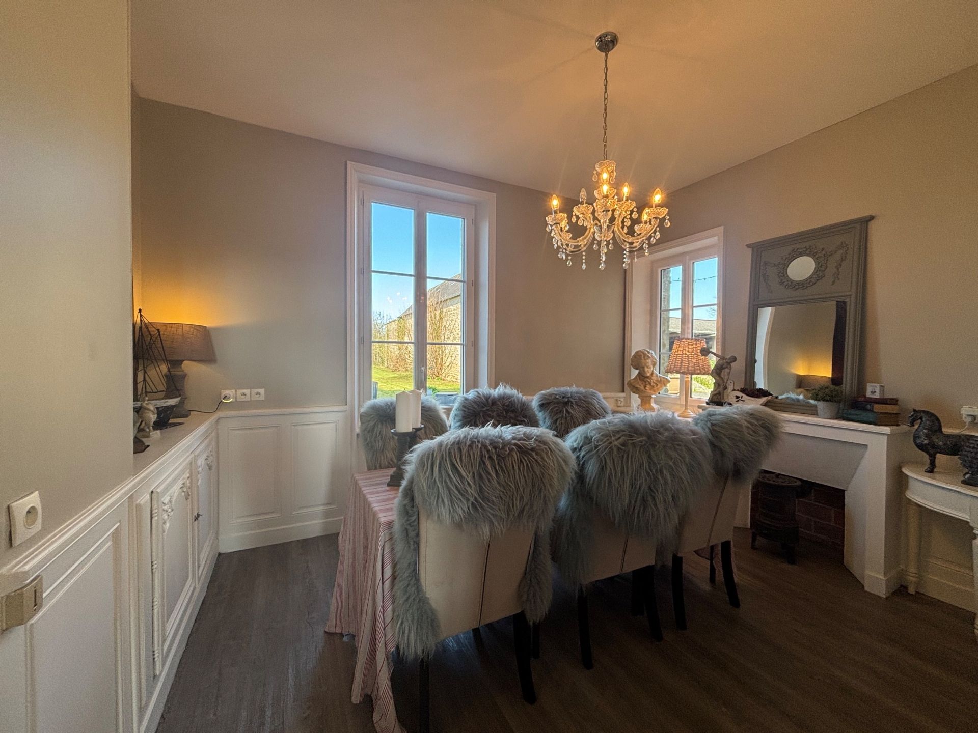 maison 12 Pièces en vente sur VIERVILLE SUR MER (14710)