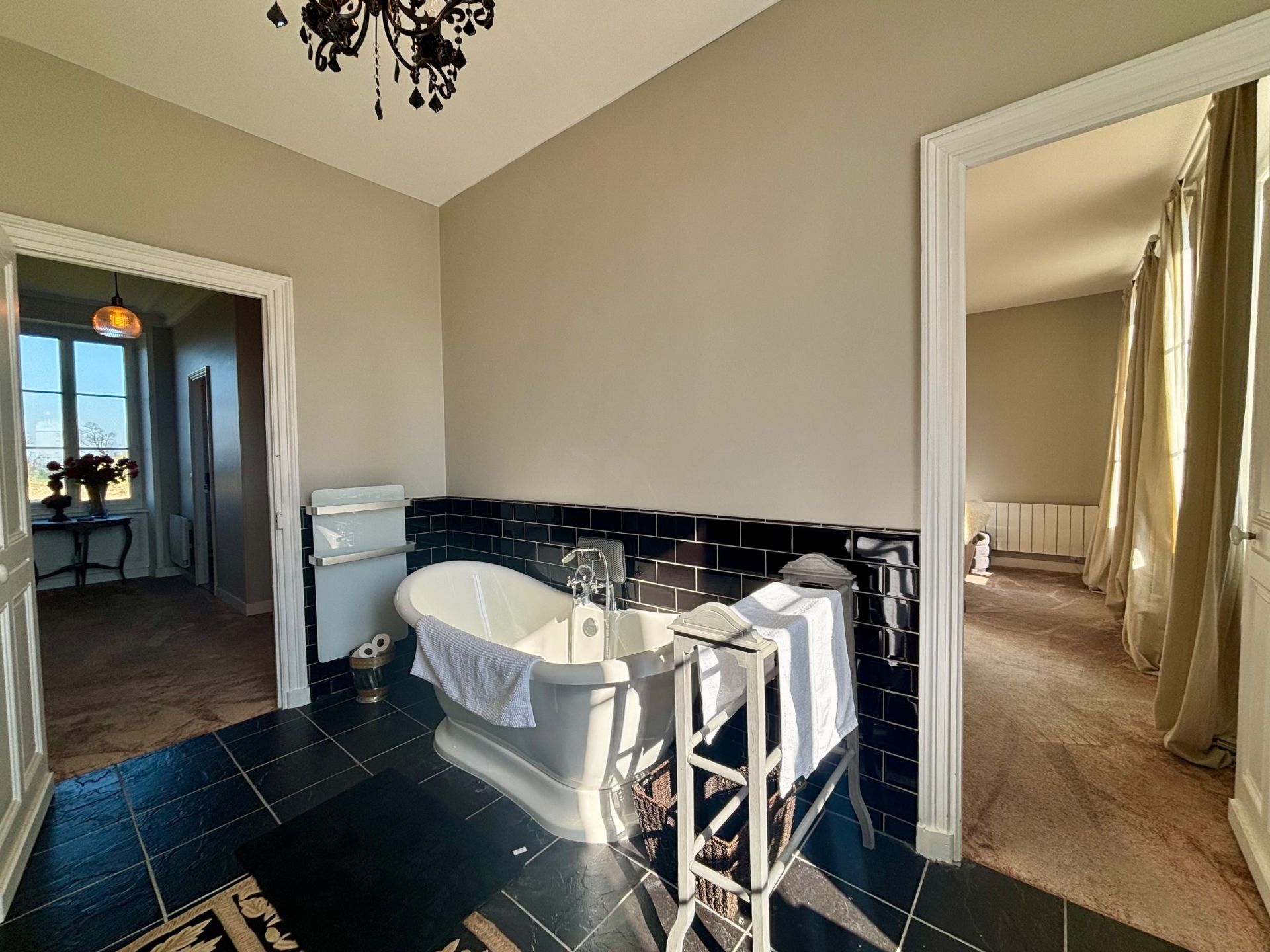 maison 12 Pièces en vente sur VIERVILLE SUR MER (14710)
