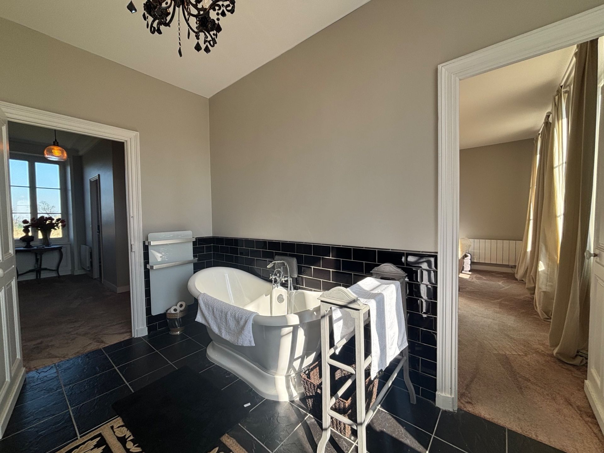 maison 12 Pièces en vente sur VIERVILLE SUR MER (14710)