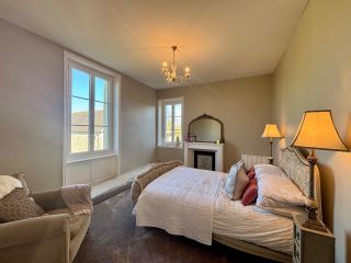 maison 12 Pièces en vente sur VIERVILLE SUR MER (14710)