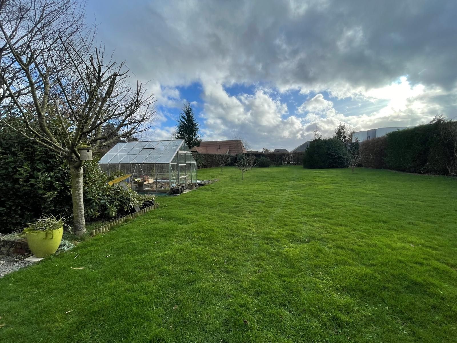 Norman house 9 Rooms for sale on LA LONDE (76500)