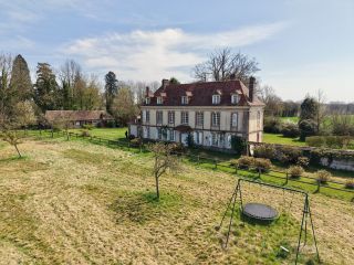 house 11 Rooms for sale on PIENCOURT (27230)