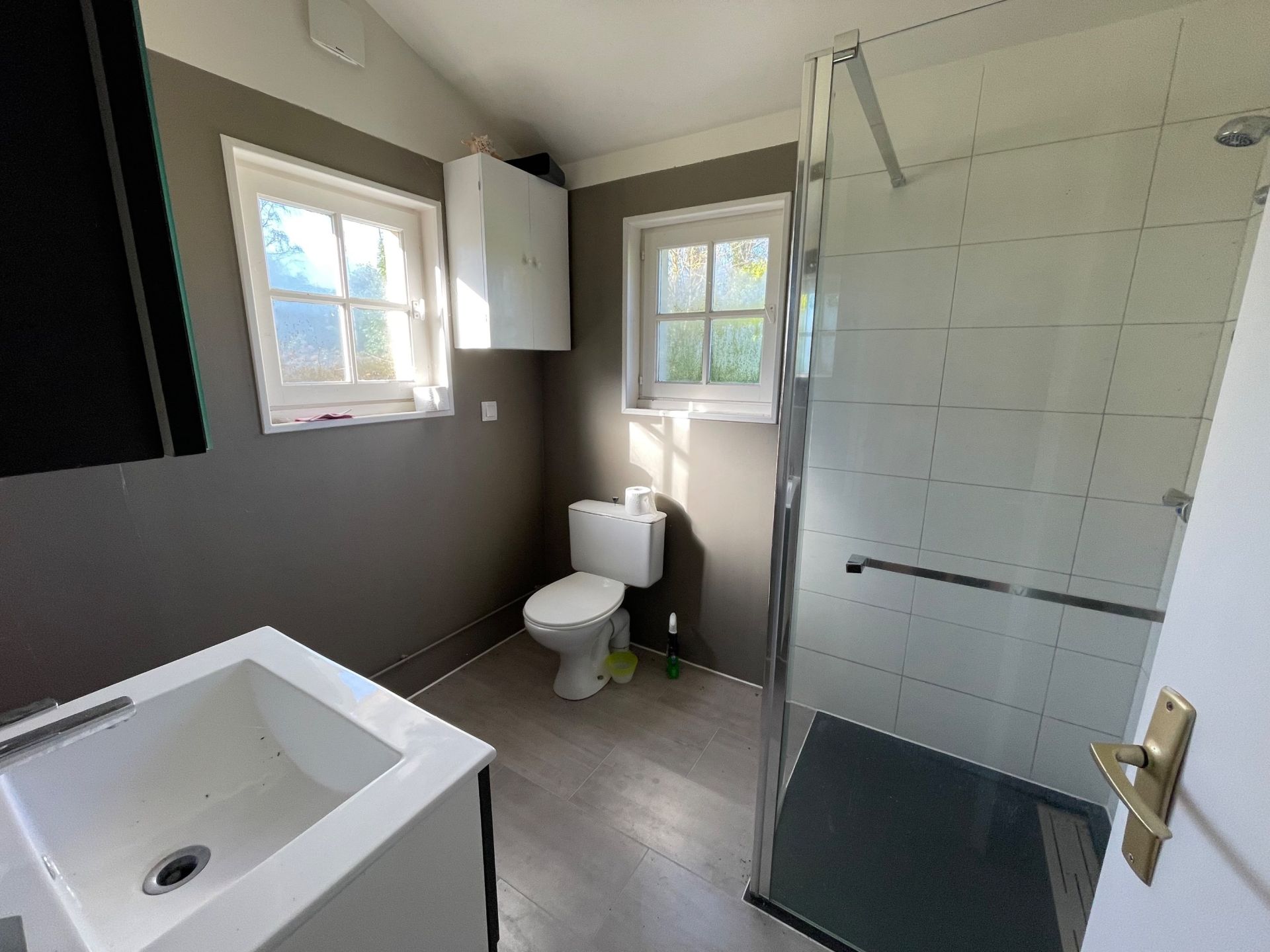 house 14 Rooms for sale on VIERVILLE SUR MER (14710)