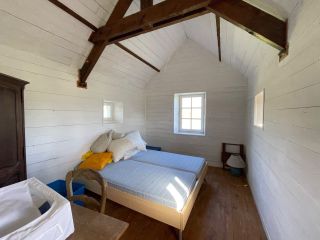 house 14 Rooms for sale on VIERVILLE SUR MER (14710)