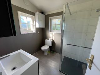 house 14 Rooms for sale on VIERVILLE SUR MER (14710)