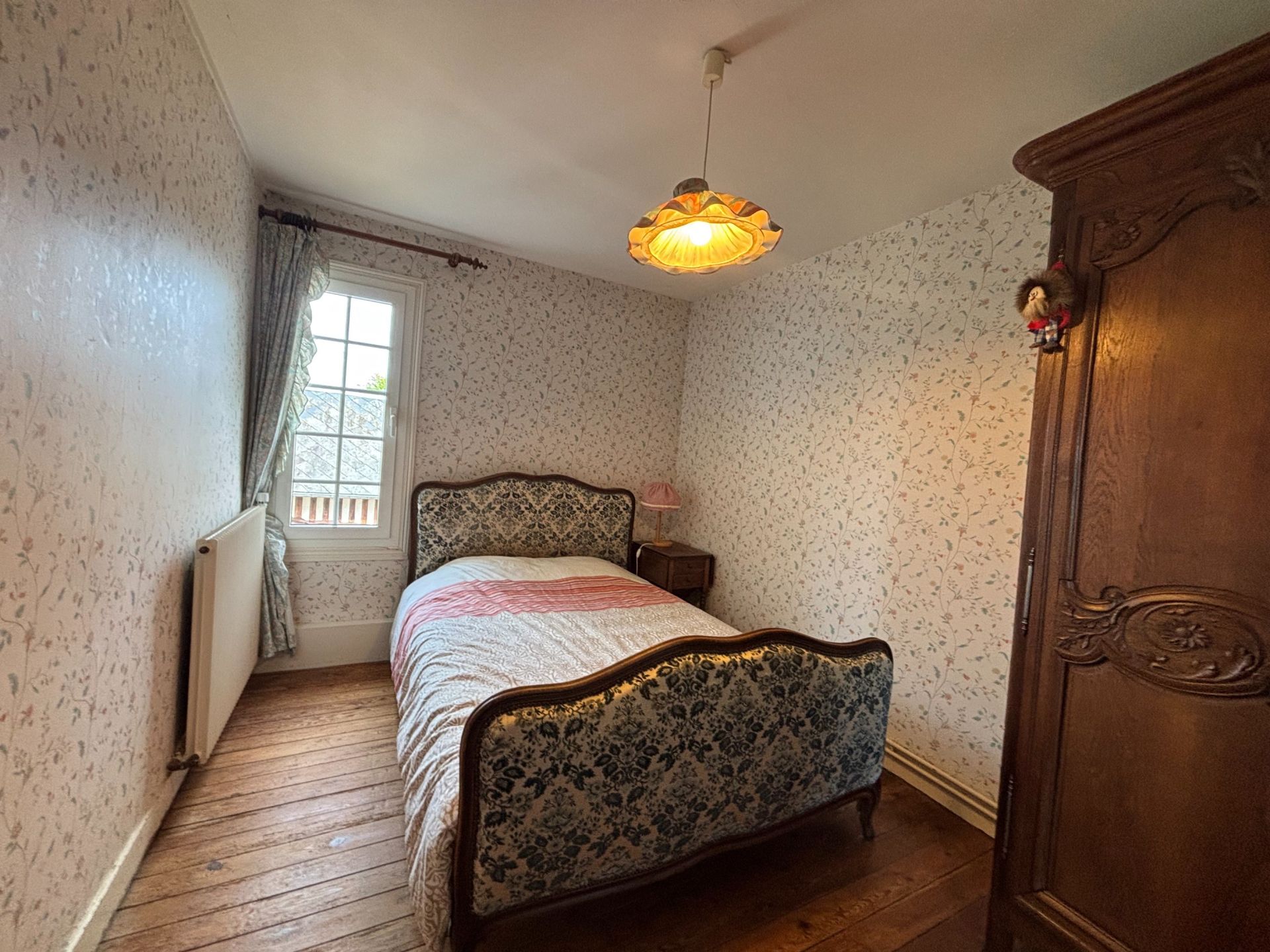 house 6 Rooms for sale on BONNEBOSQ (14340)