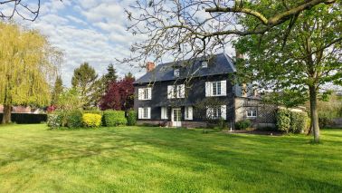 house 6 Rooms for sale on BONNEBOSQ (14340)