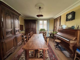 house 6 Rooms for sale on BONNEBOSQ (14340)