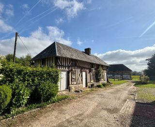 house 6 Rooms for sale on BONNEBOSQ (14340)